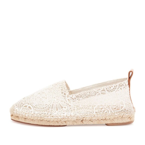 Chloe | Scalloped Lace Espadrille Flat - Picture 2 of 10